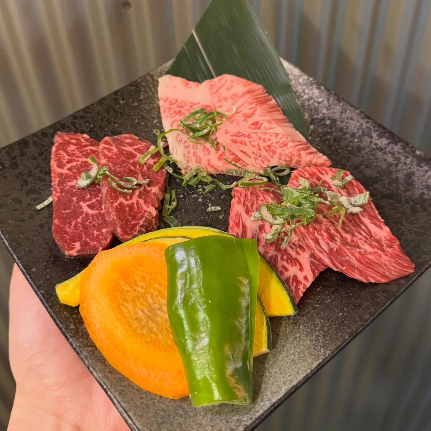 【上大岡でホルモンと焼肉で一杯】本日のInstagram更新しました♪