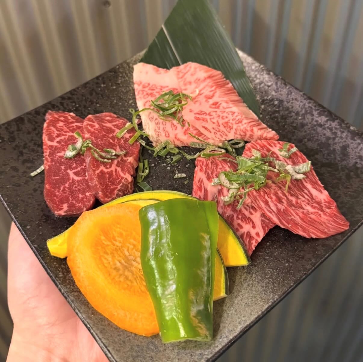 【上大岡でホルモンと焼肉で一杯】本日のInstagram更新しました♪