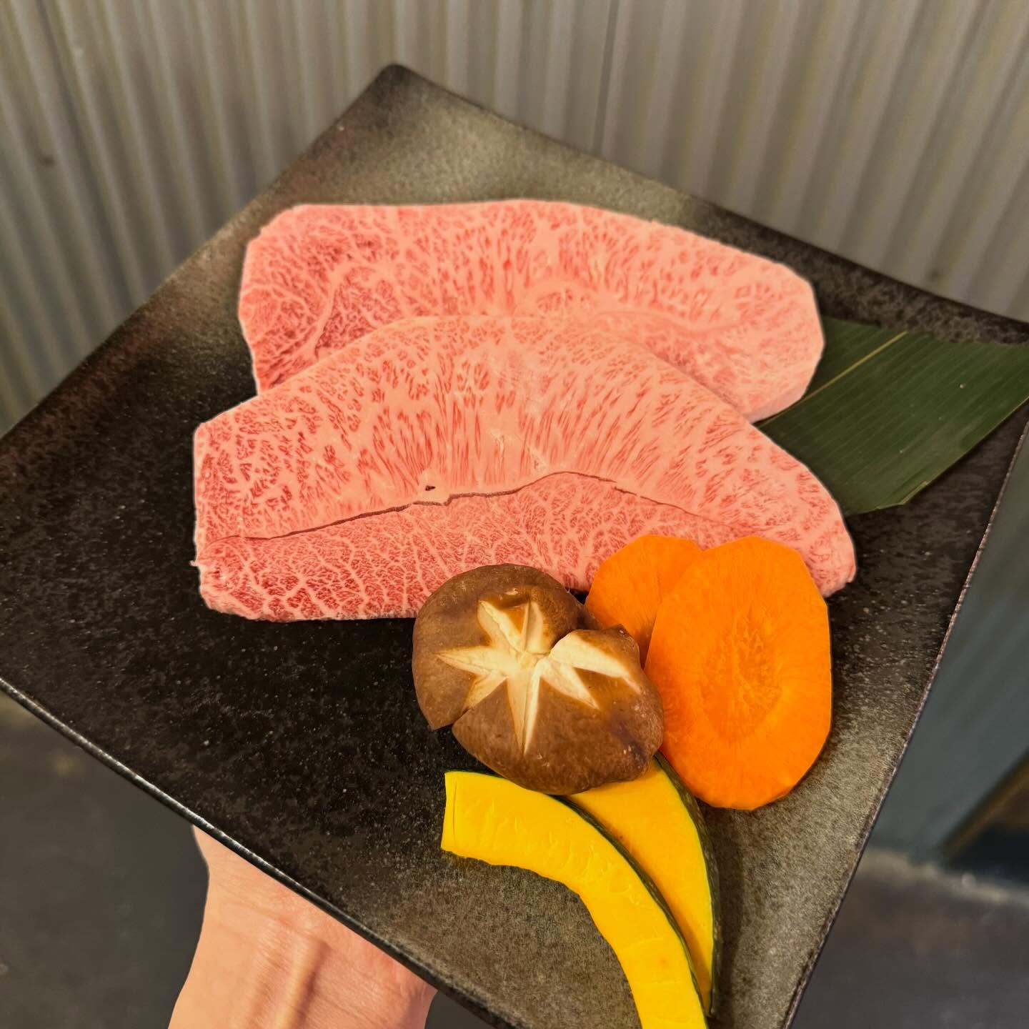 【上大岡でホルモンと焼肉で一杯】本日のInstagram更新しました♪